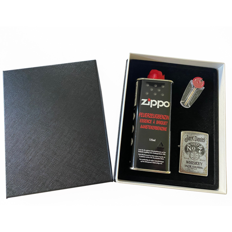 Zippo Geschenkbox S Fzg. 60003480 Steine Benzin Frontansicht World of Smoke